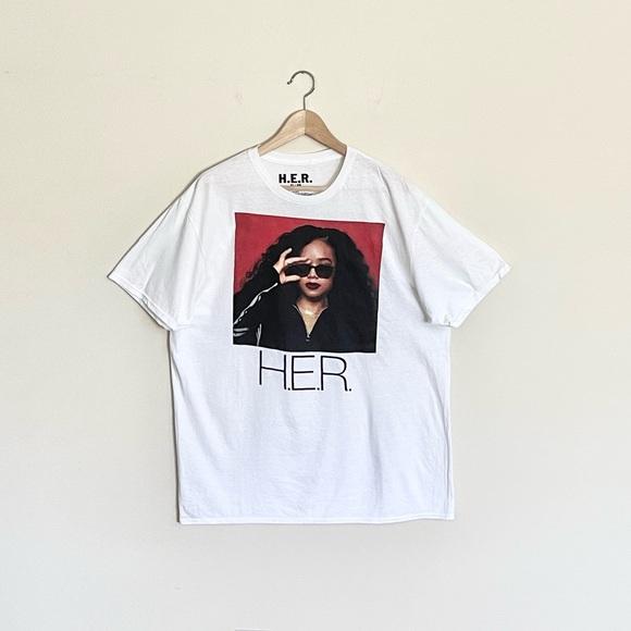 NEW H.E.R. R&B Singer Graphic White T Shirt Adult size XL - Picture 1 of 8